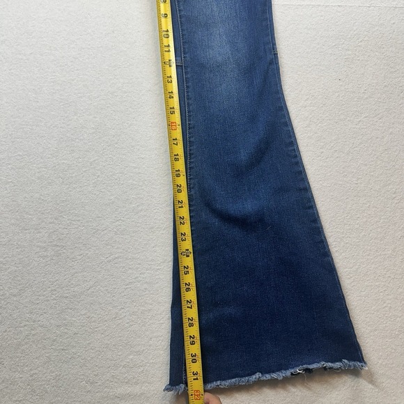 YMI Chloe High Rise Flare Jeans Women's Size 5 / 27 Blue Stretch Denim Cowgirl - Picture 10 of 15